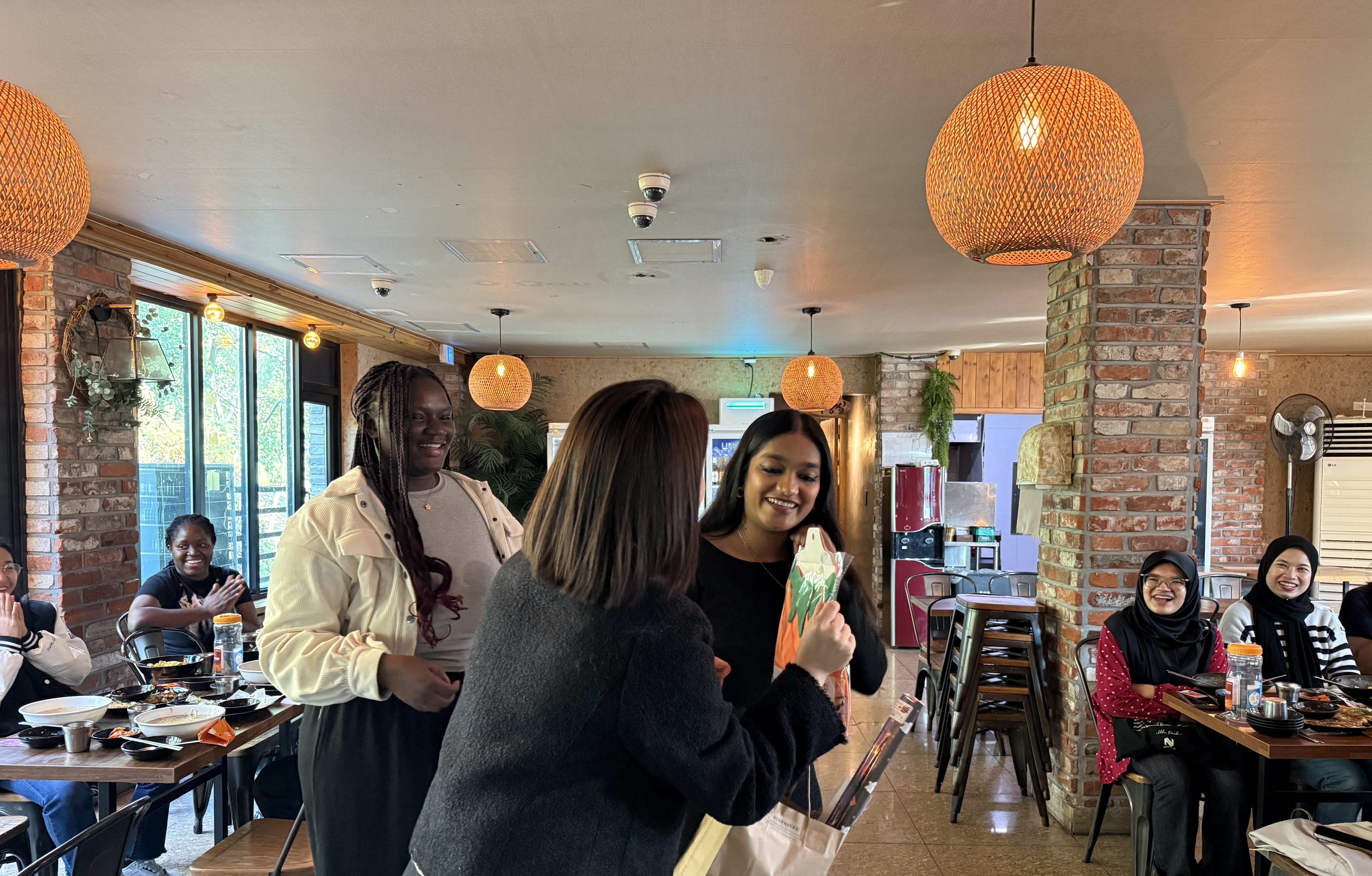 GKS Scholars' Halloween lunch gathering 6번째 첨부파일 이미지